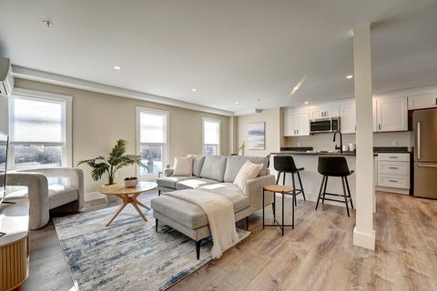 Photo of 621 Islington Street #B, Portsmouth, NH 03801 (MLS # 5079266)