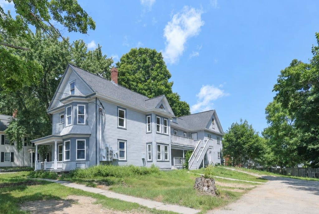 Photo of 32 Hall Avenue, Henniker, NH 03242 (MLS # 5102936)