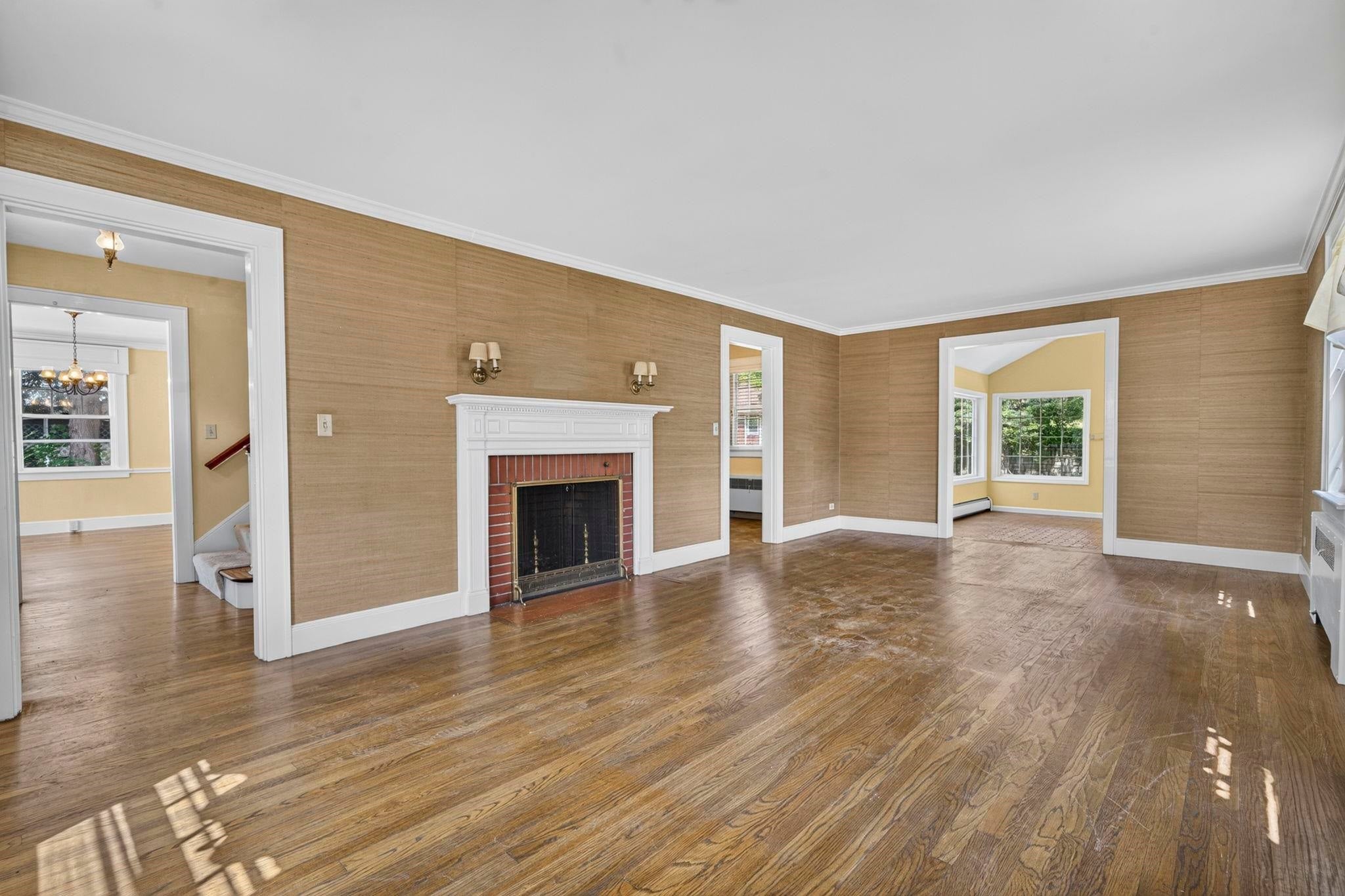 831 Maple Street