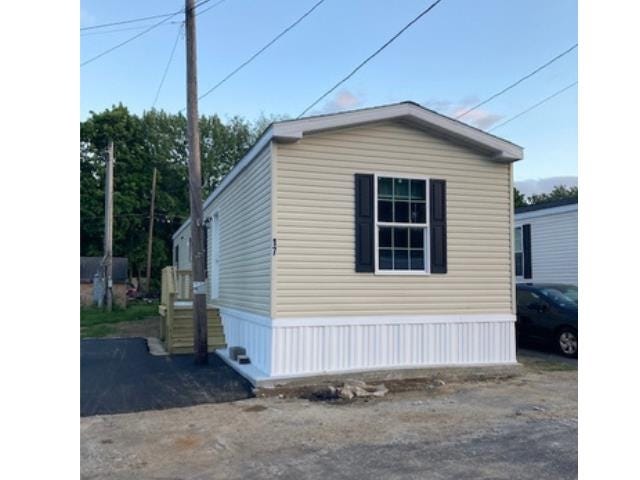 Photo of 75 South Policy Street #17, Salem, NH 03079 (MLS # 5093282)