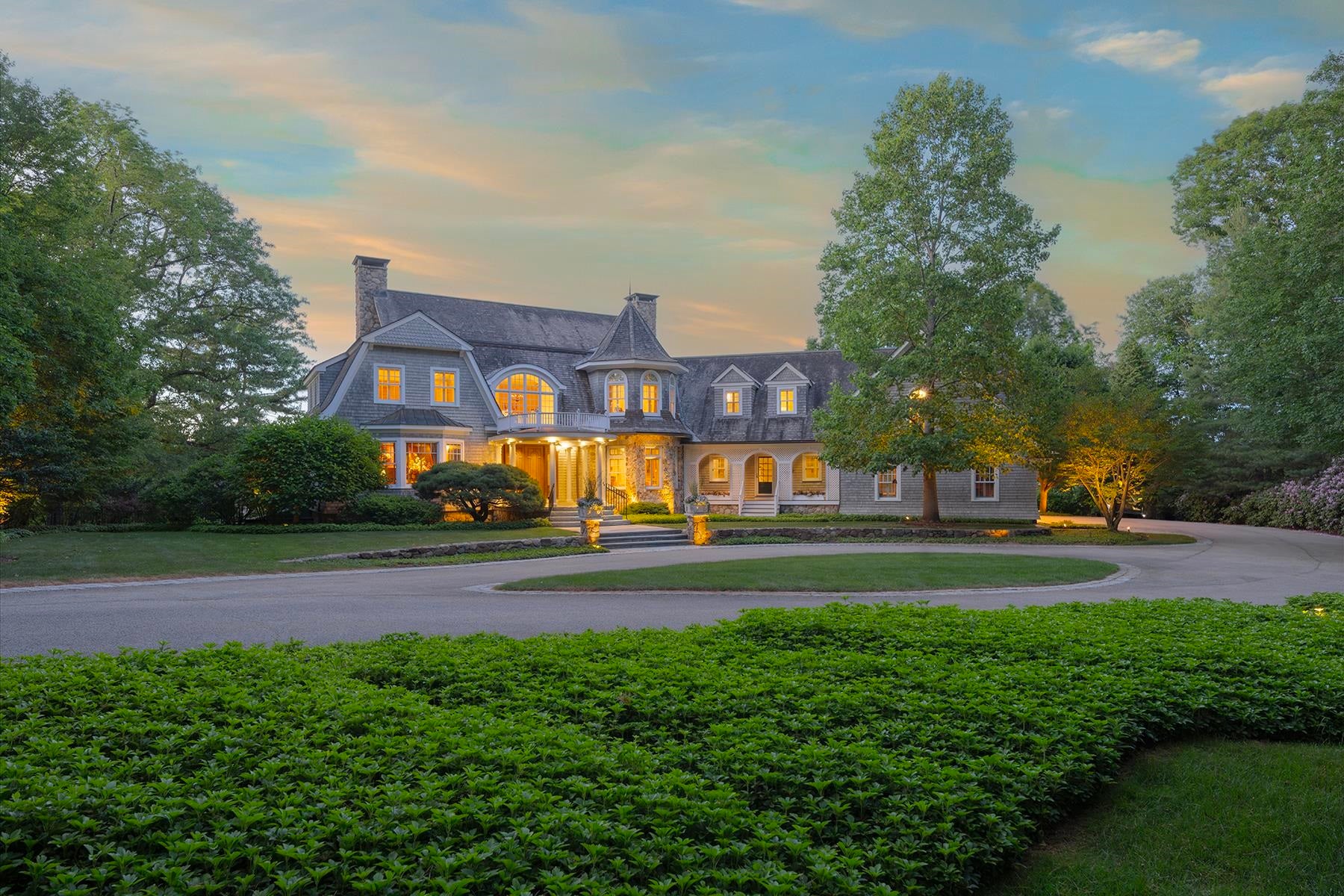 15 Runnymede Drive