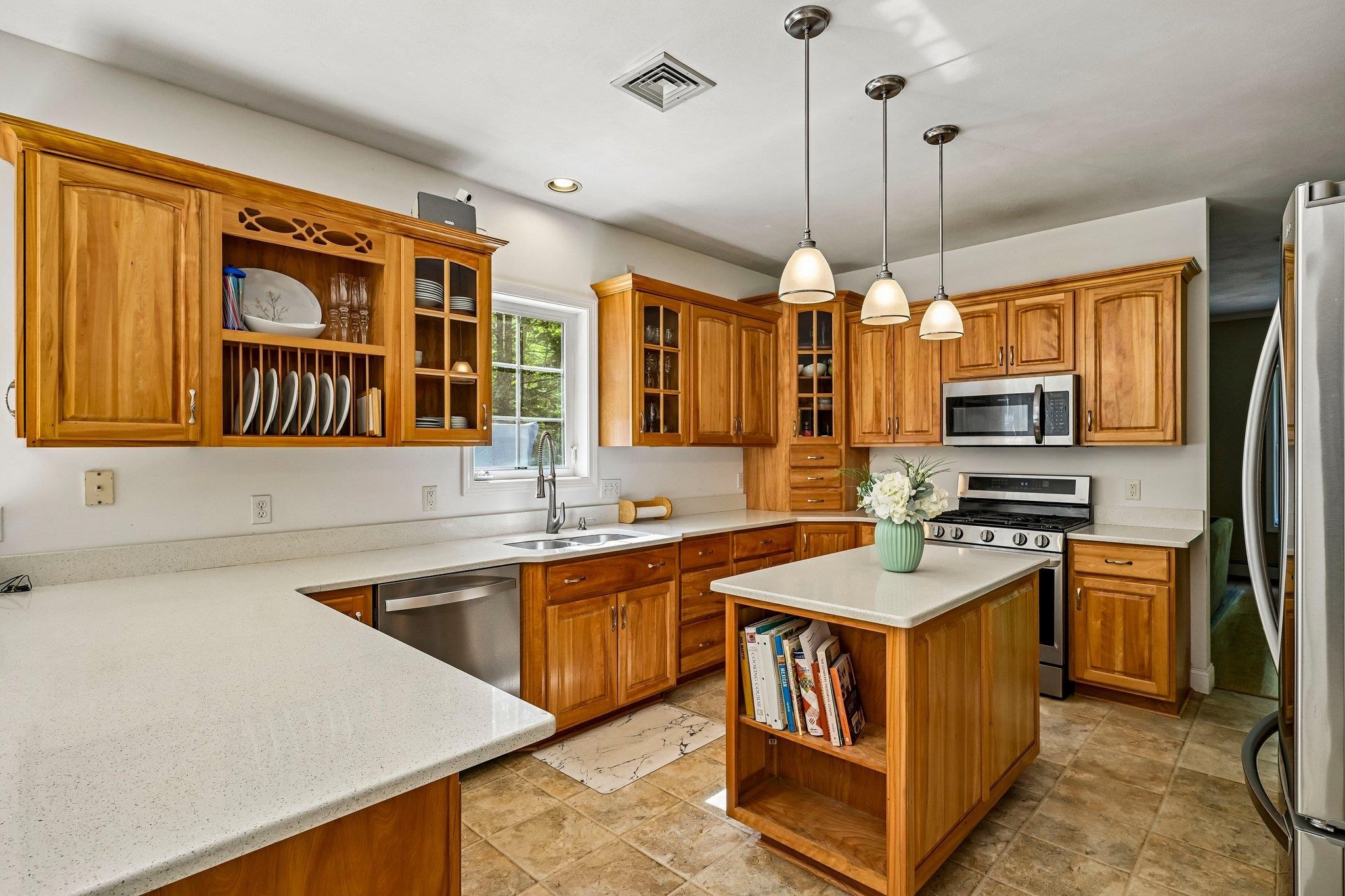 79 Emerald Drive