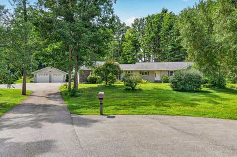Photo of 94 S A Woodard Way, Castleton, VT 05735 (MLS # 5103601)