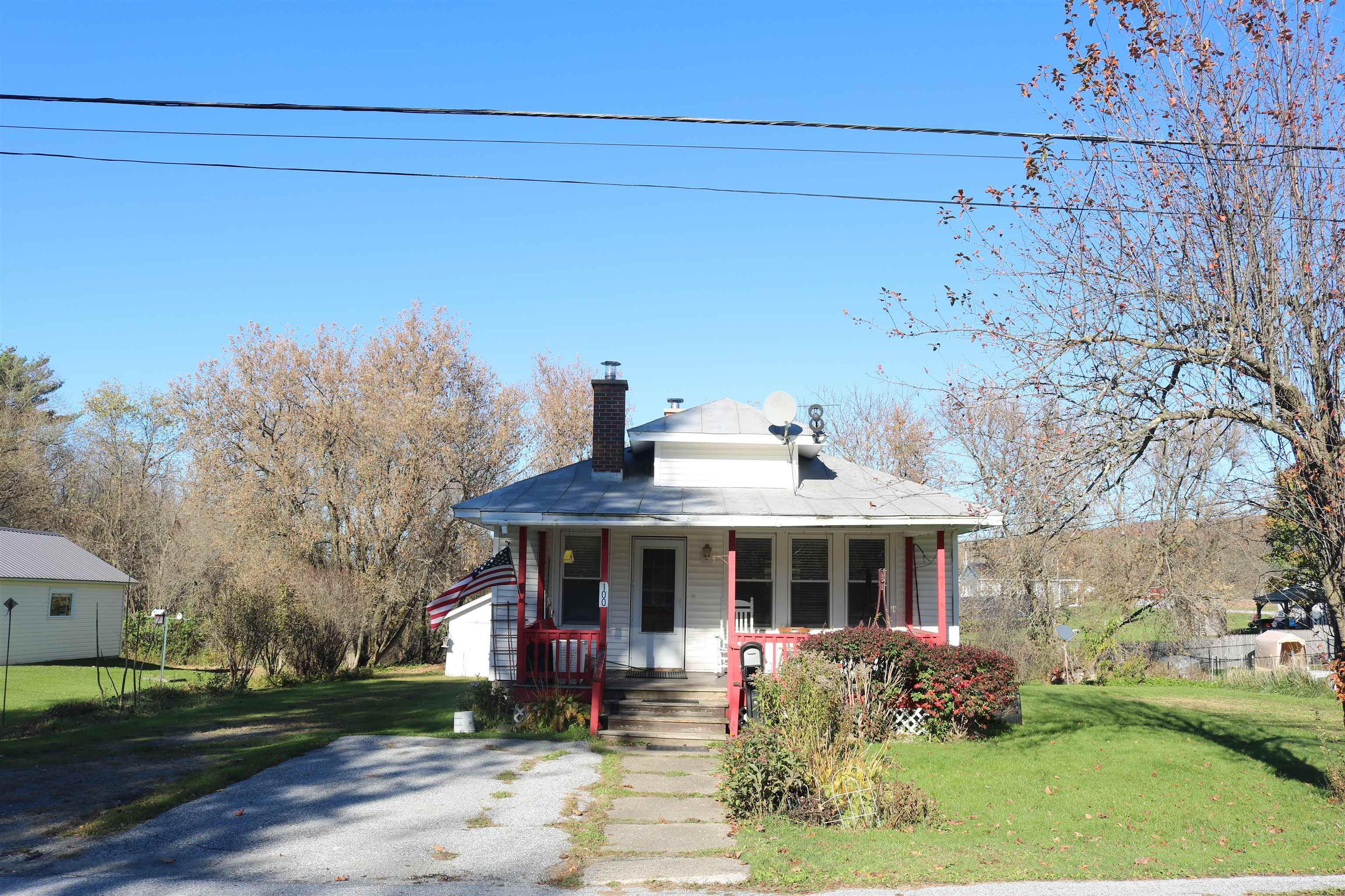 100 Dewey Street