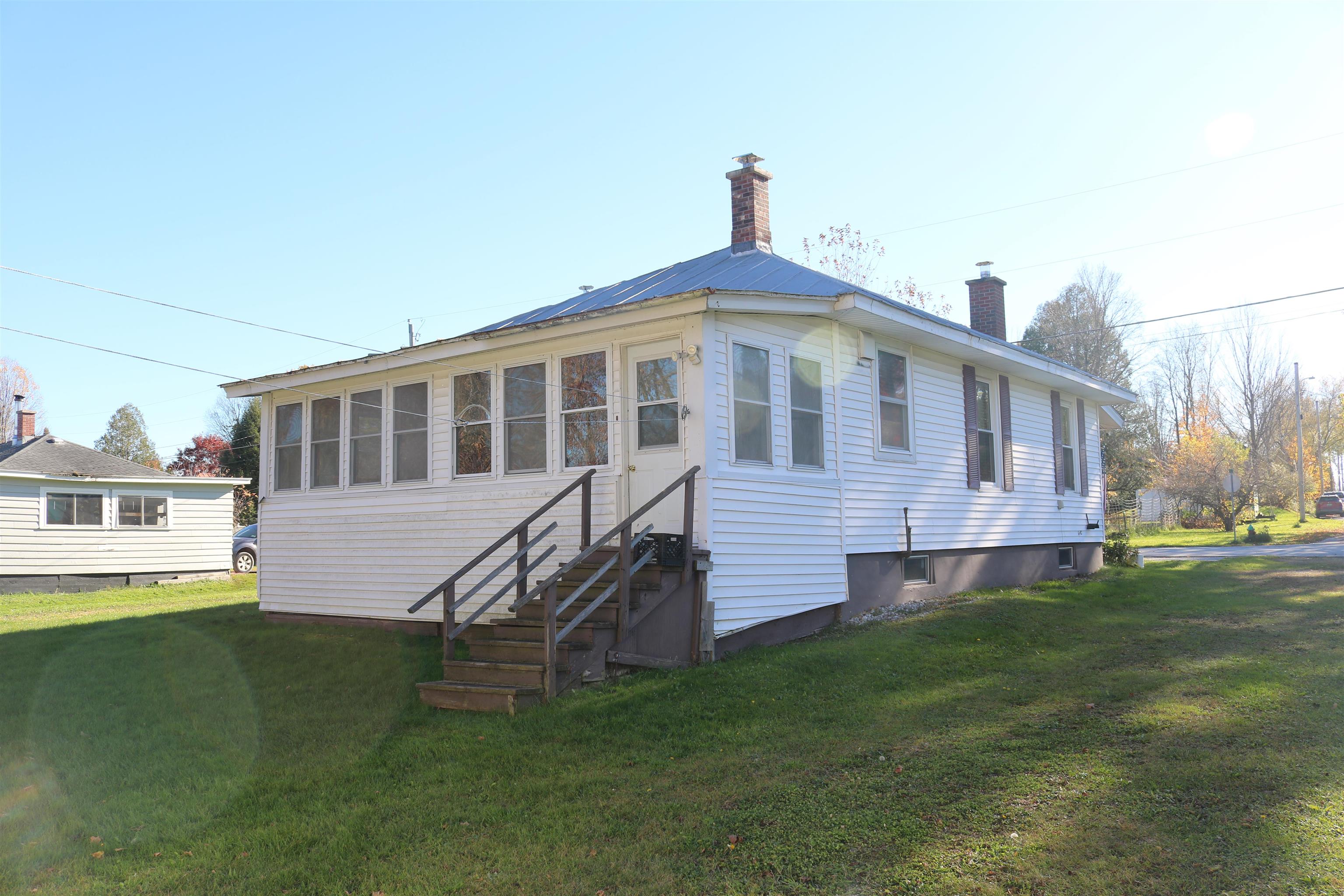100 Dewey Street