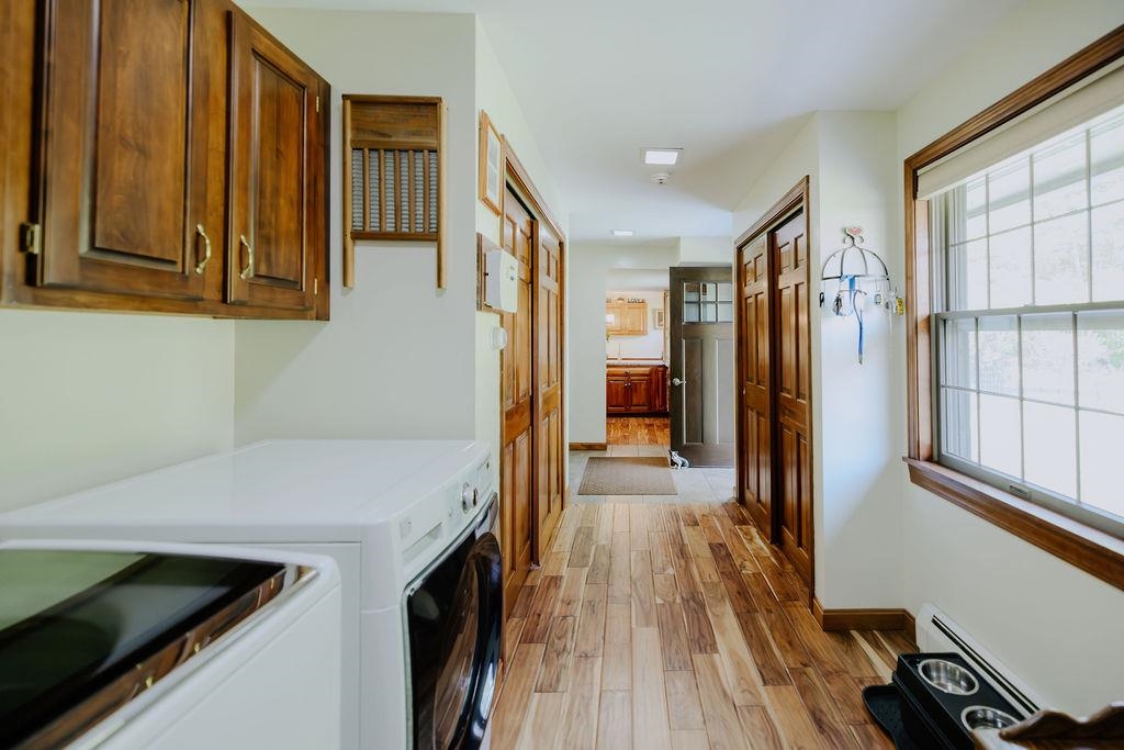 266 W Surry Road