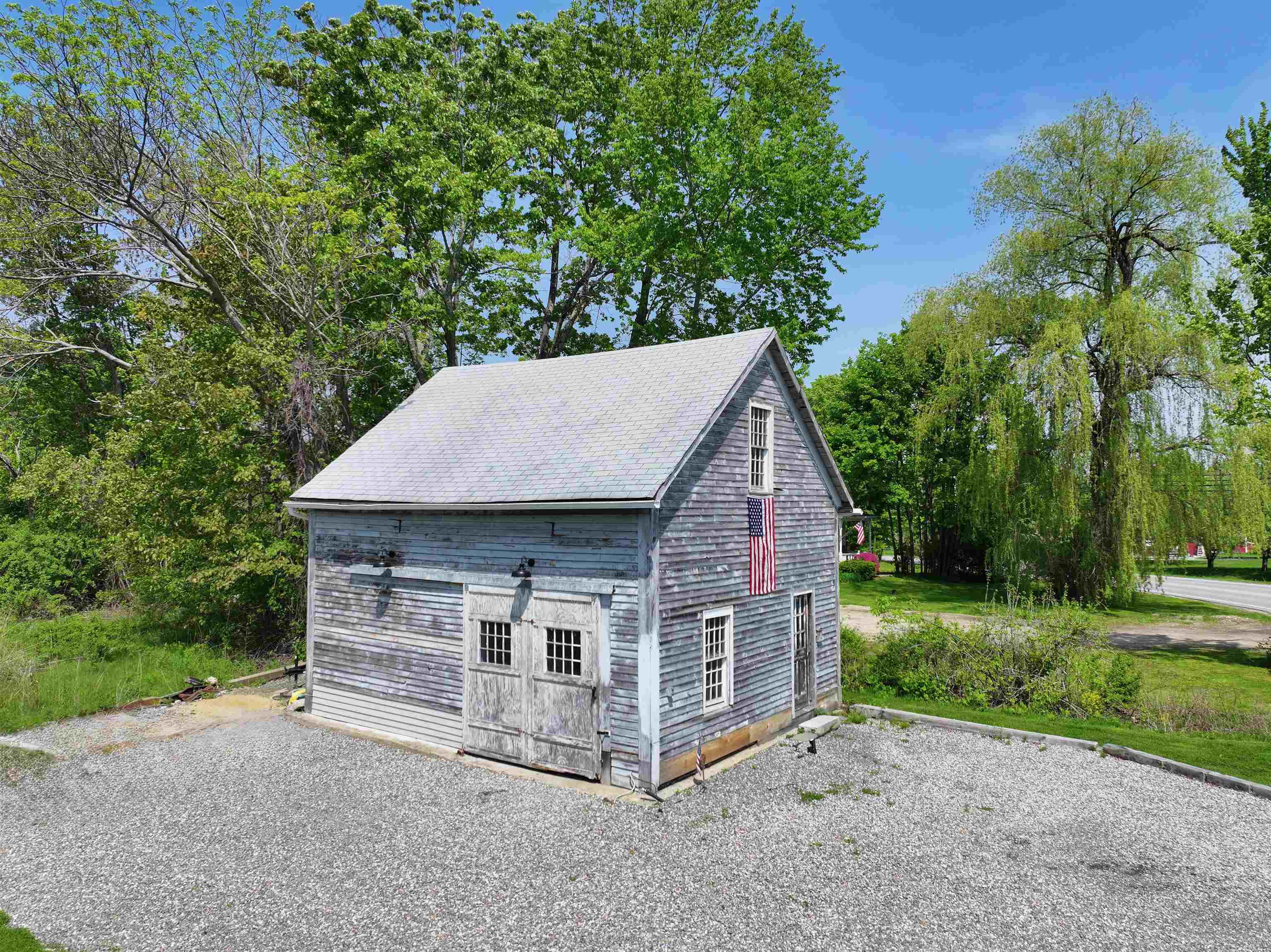 16 Silver Lake Road