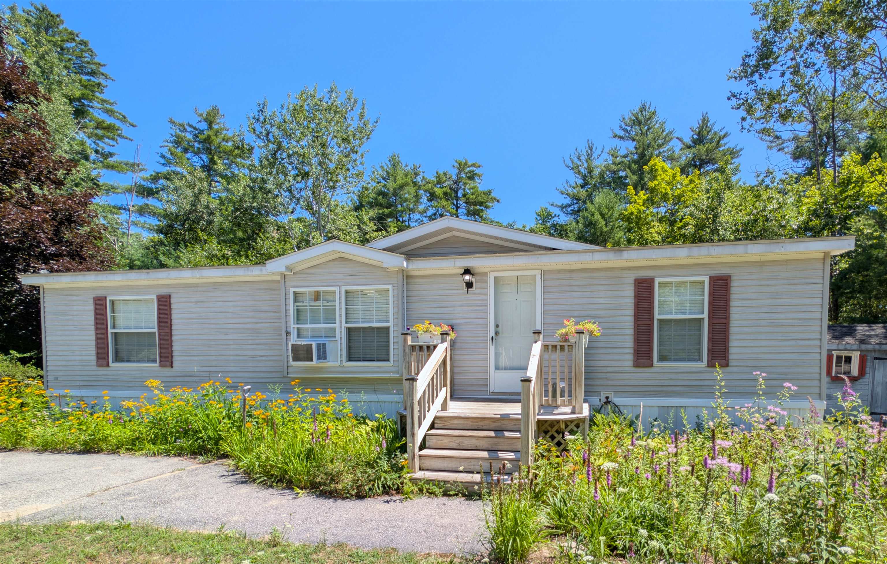 63 Sycamore Boulevard