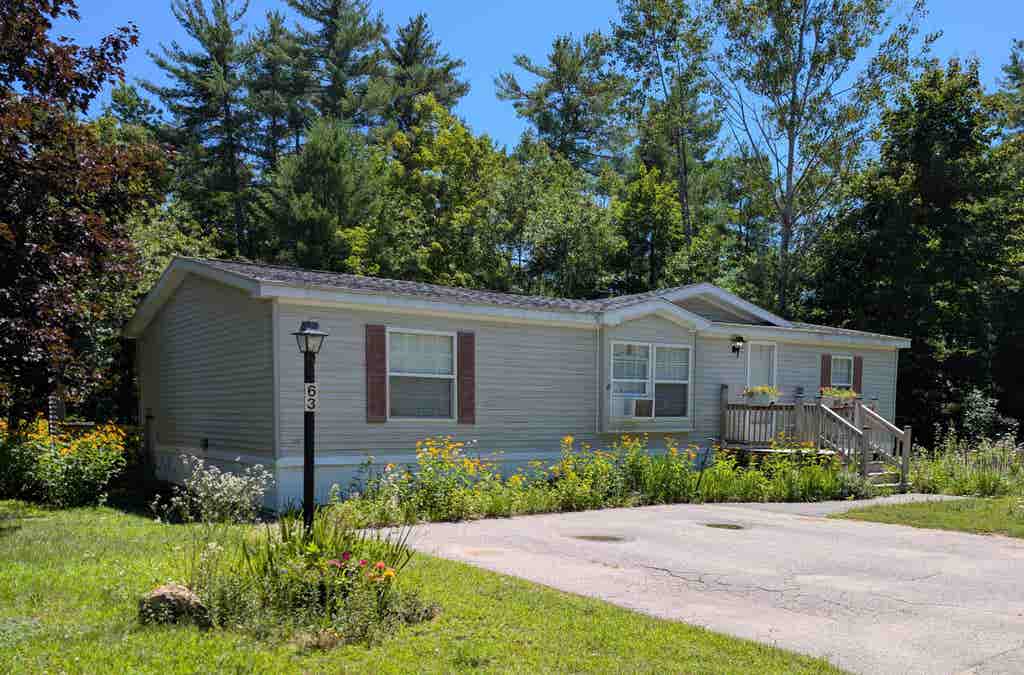 Photo of 63 Sycamore Boulevard, Farmington, NH 03835 (MLS # 5095380)