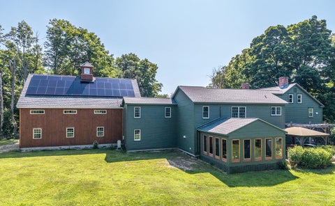 Photo of 12 Coffeetown Road, Deerfield, NH 03037 (MLS # 5102923)