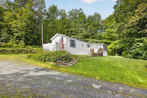 Photo of 524 Route 114, Grantham, NH 03753 (MLS # 5106132)