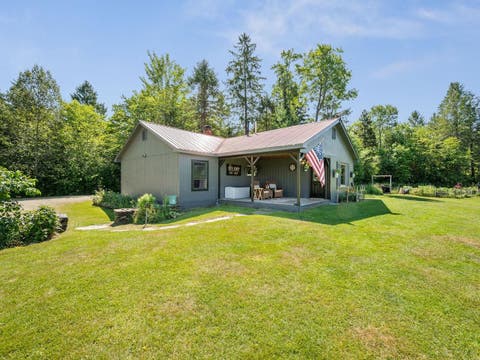 Photo of 1290 Beaver Meadow Road, Roxbury, VT 05669 (MLS # 5101827)
