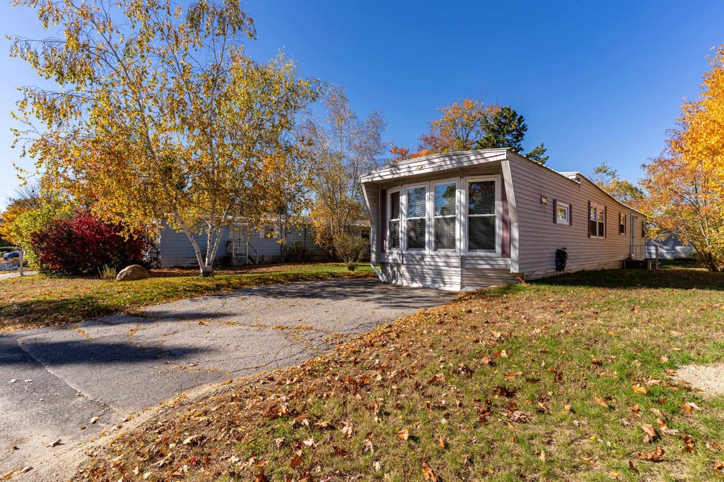 Photo of 22 Whispering Wind Lane, Rochester, NH 03867 (MLS # 5115173)