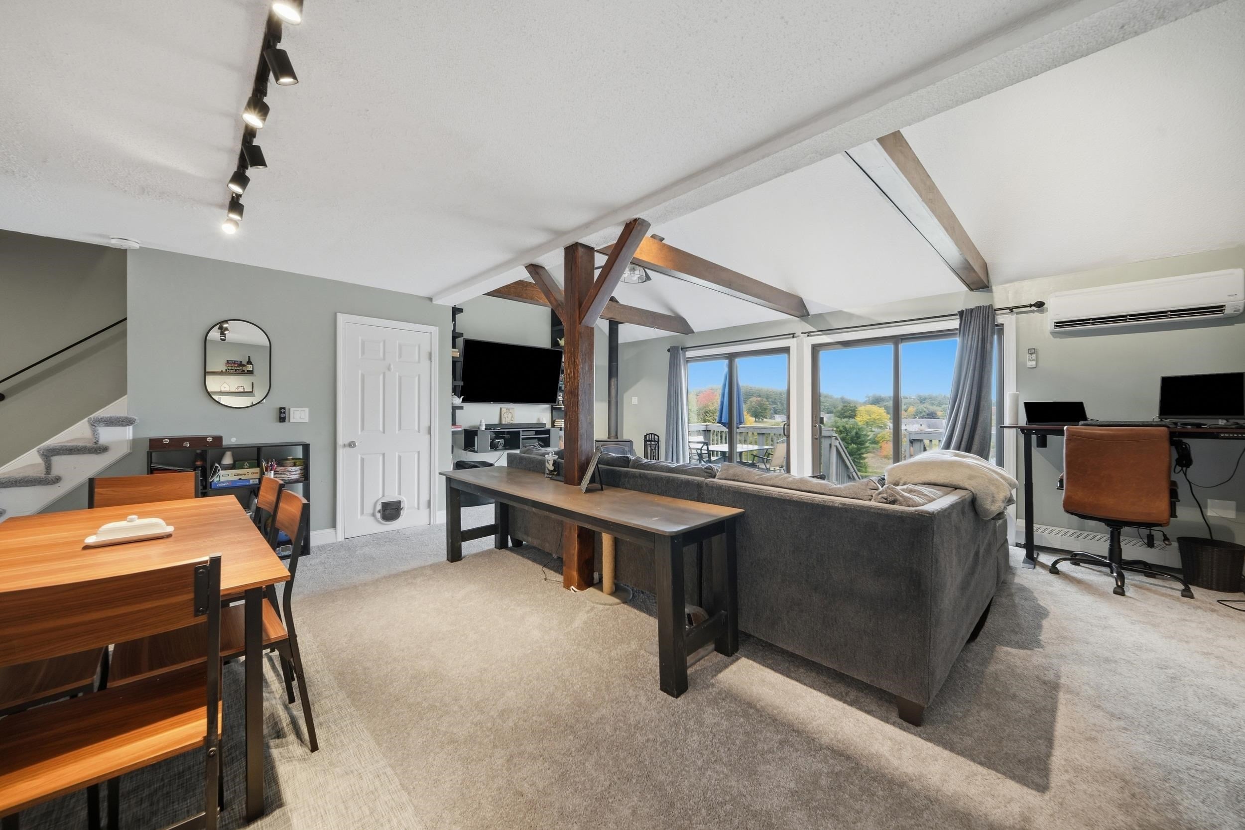71 Old Nashua Road 47