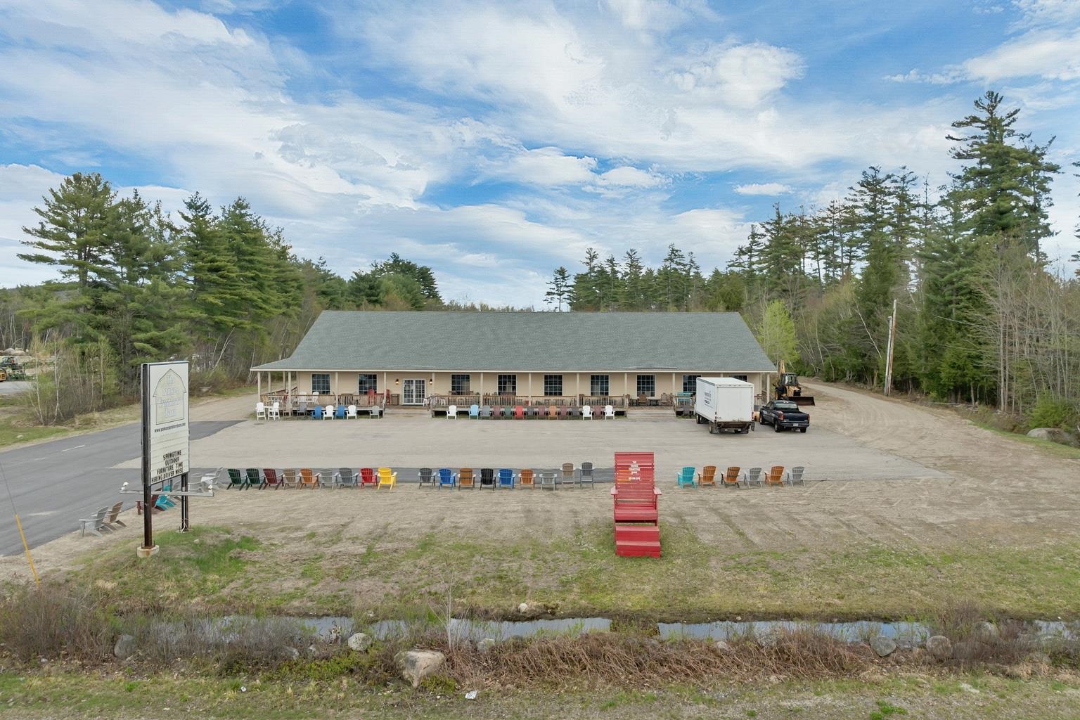 1210 White Mountain Highway