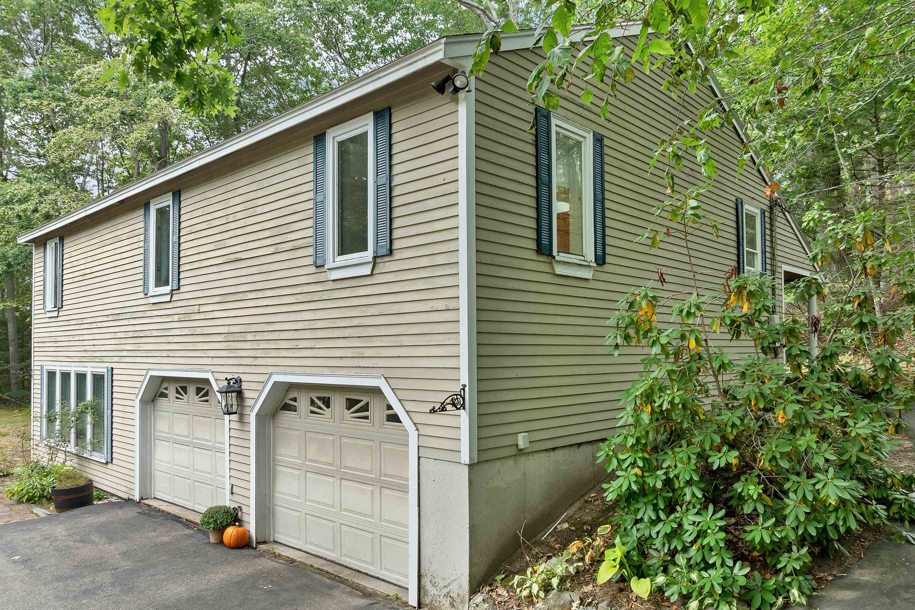 15 Abenaukee Drive