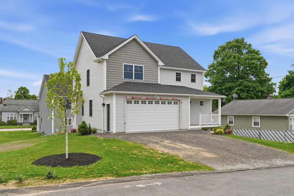 Photo of 7 Buker Street, Nashua, NH 03064 (MLS # 5090309)