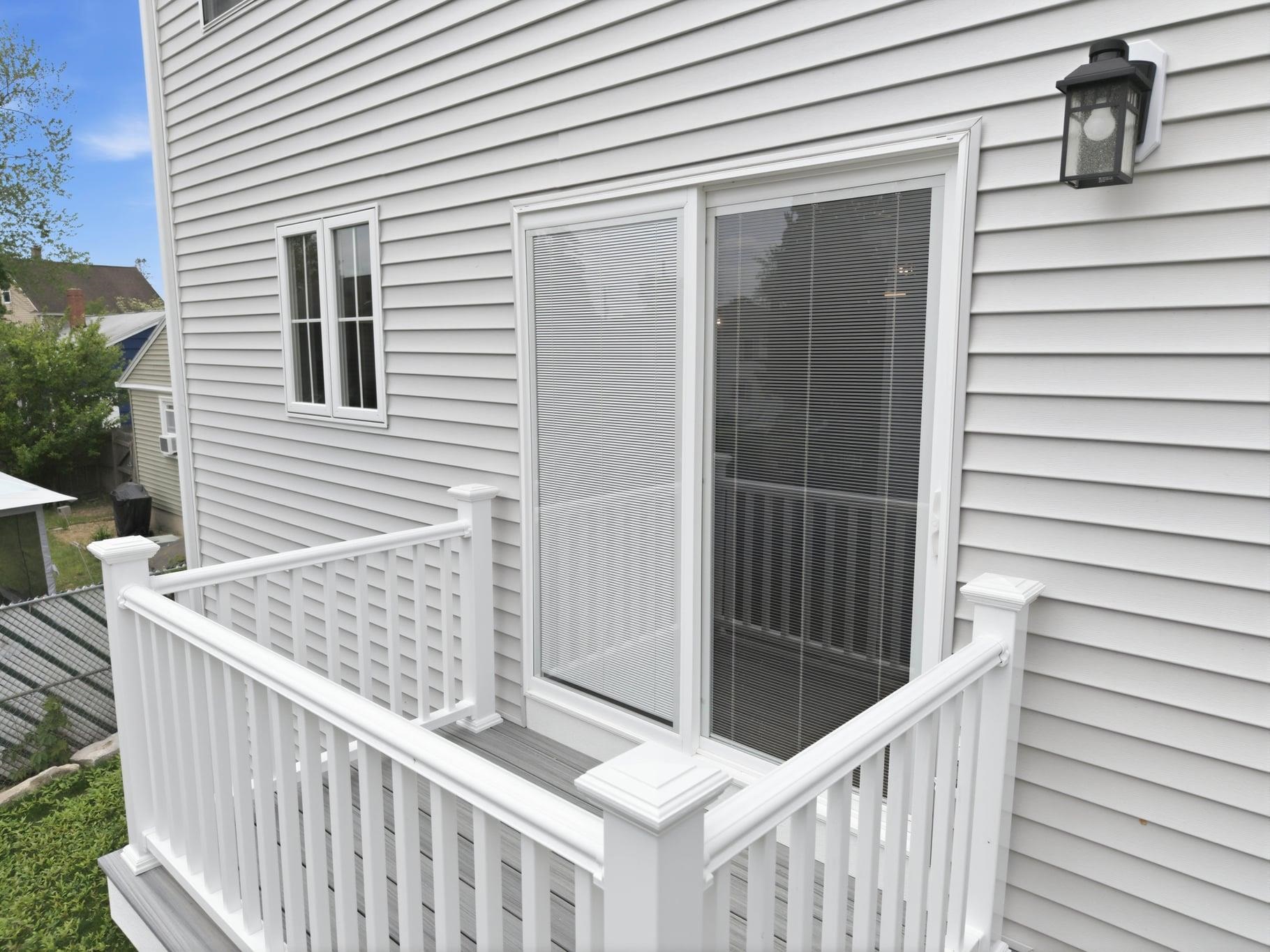 7 Buker Street