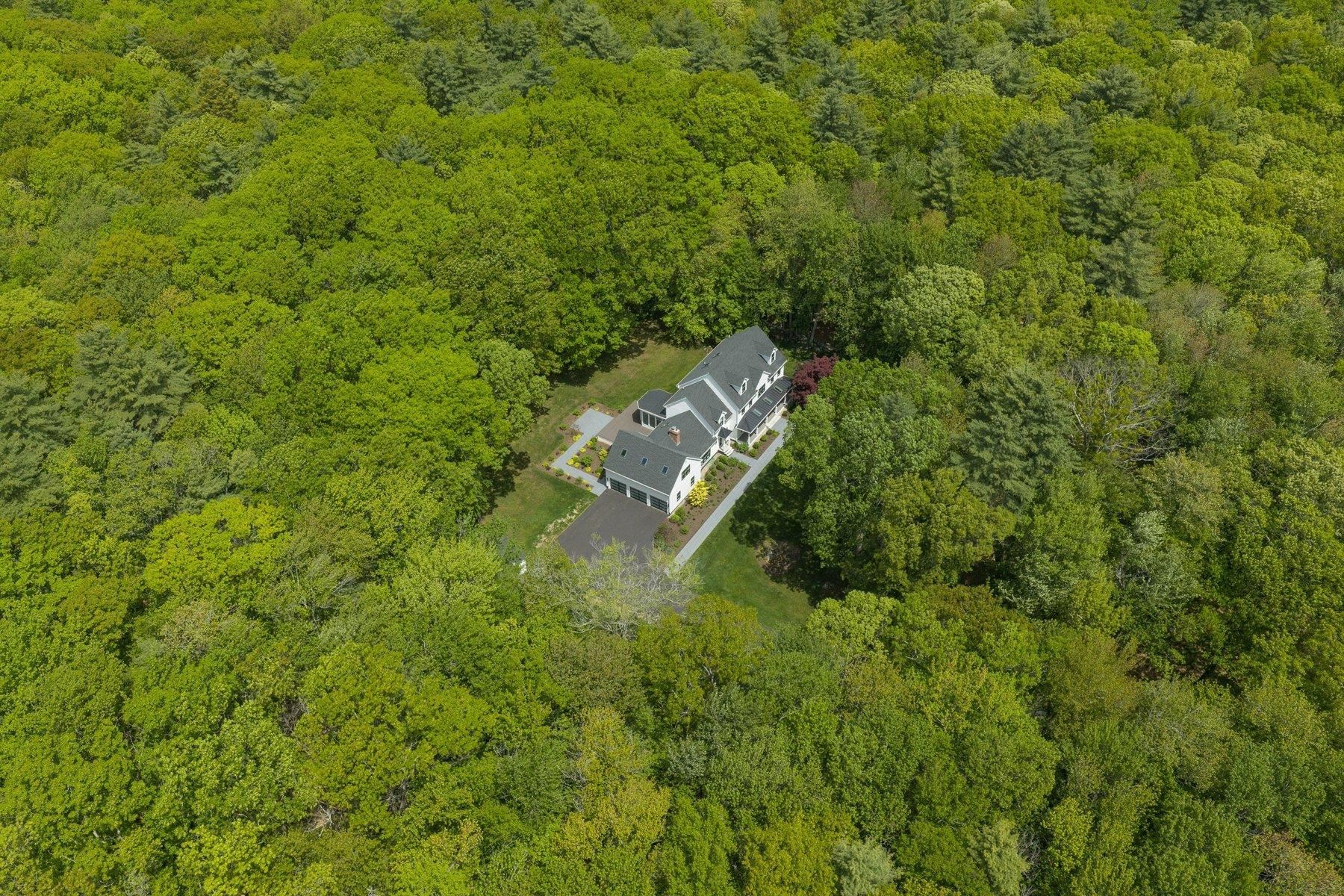 13 Rockrimmon Road
