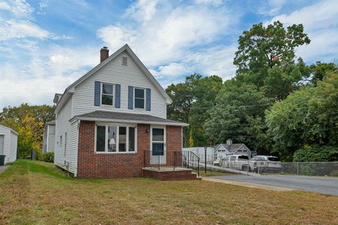 Photo of 125 Thornton Street, Manchester, NH 03102 (MLS # 5113086)