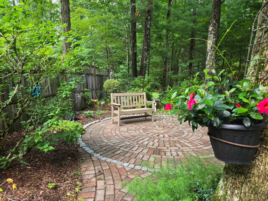 Photo of 155 Chase Road, South Hampton, NH 03827 (MLS # 5082752)