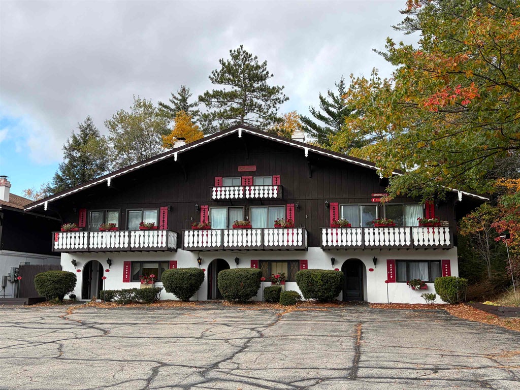 Photo of 30 Linderhof Golf Course Road #C3, Bartlett, NH 03812 (MLS # 5114353)