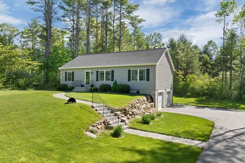 Photo of 26 Brackett Lane, Northfield, NH 03276 (MLS # 5091956)