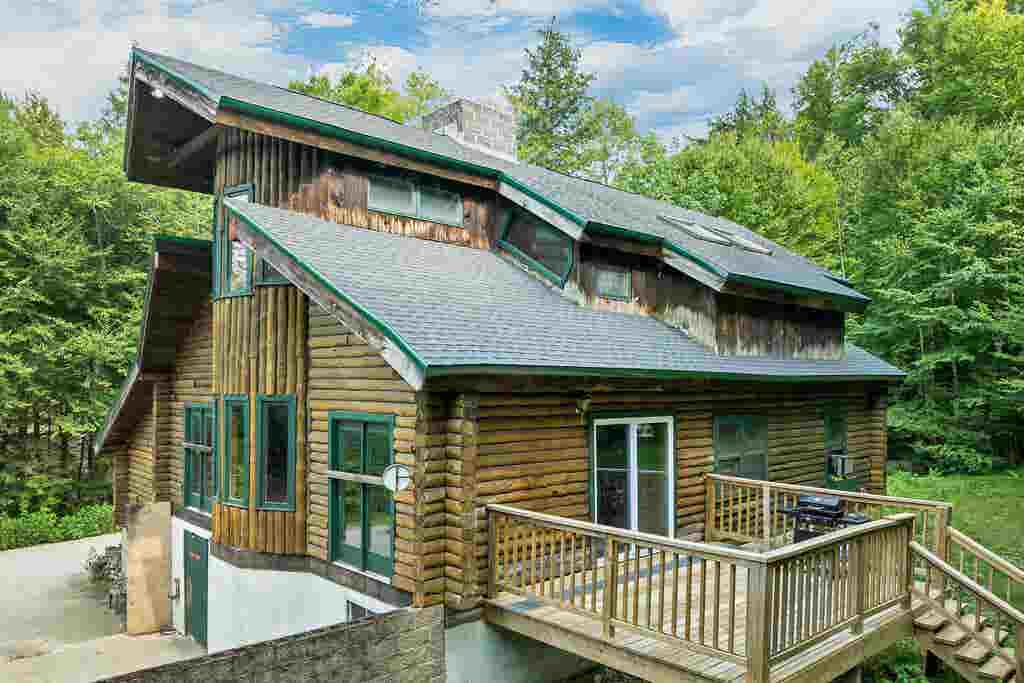 Photo of 36 Stinson Road, Plymouth, NH 03264 (MLS # 5104928)