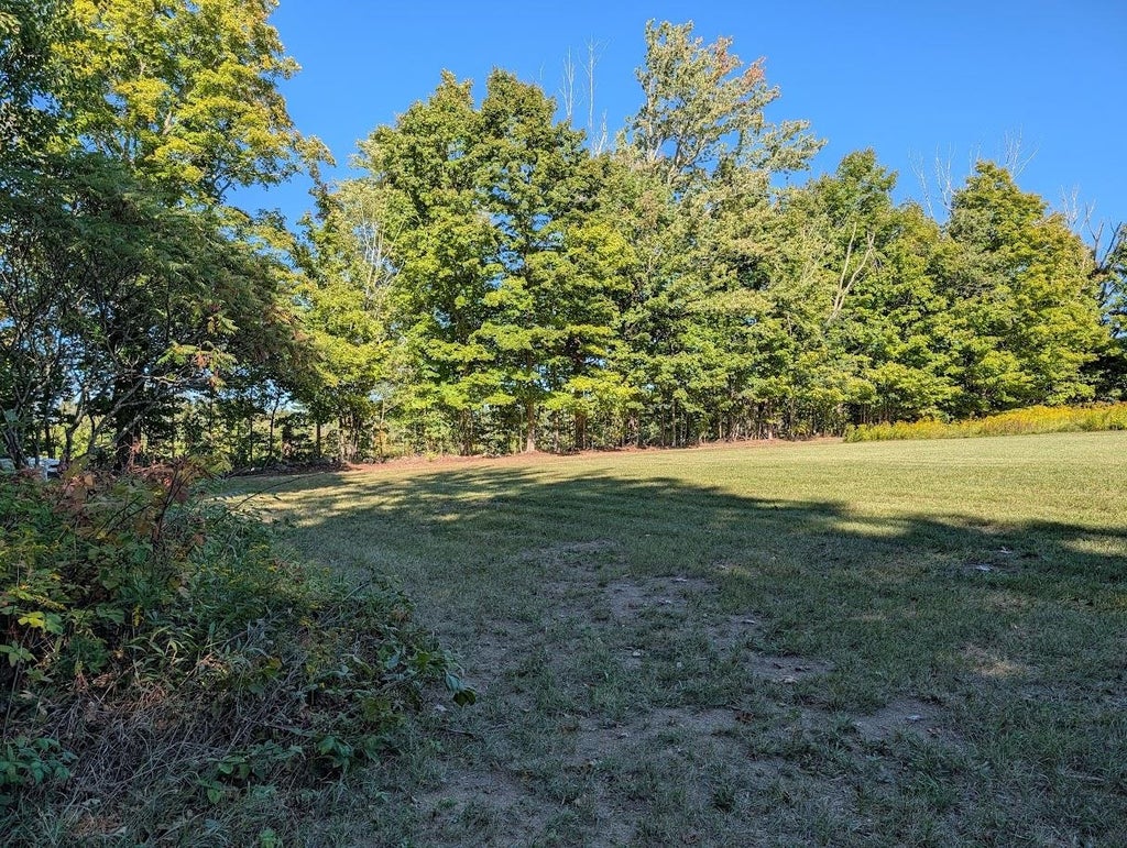 Photo of 1422 Upper City Road, Pittsfield, NH 03263 (MLS # 5110385)