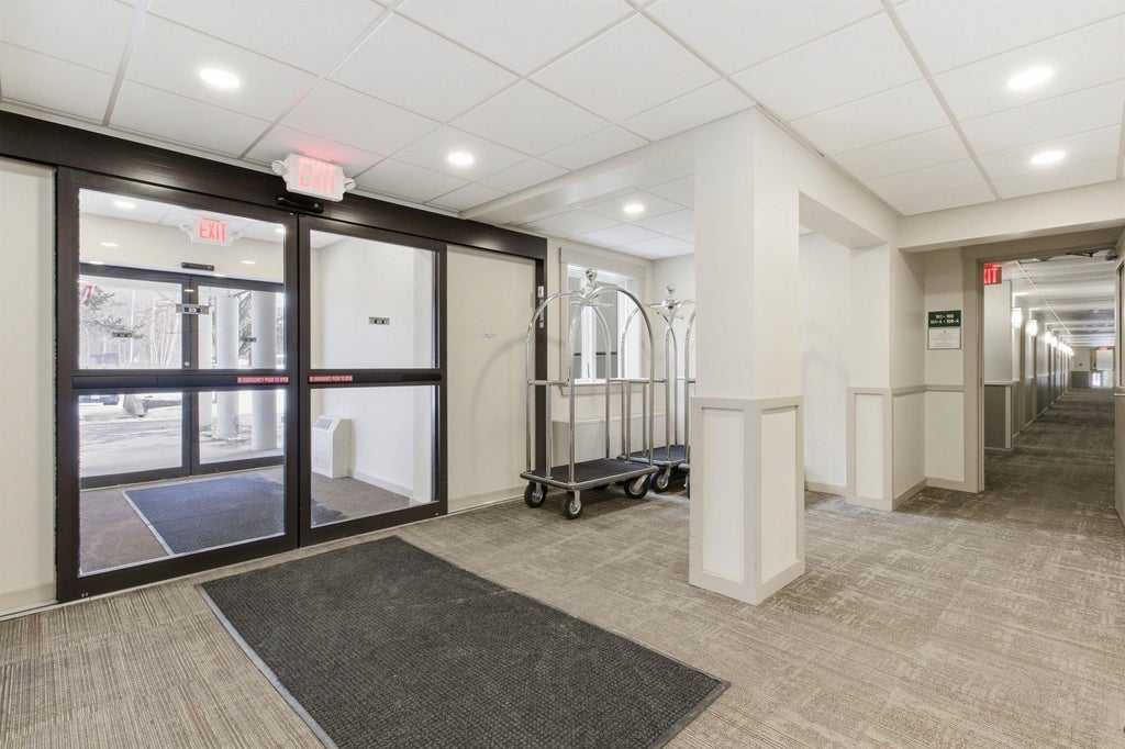 Photo of 48 Cooper Memorial Drive #213, Lincoln, NH 03251 (MLS # 5108492)
