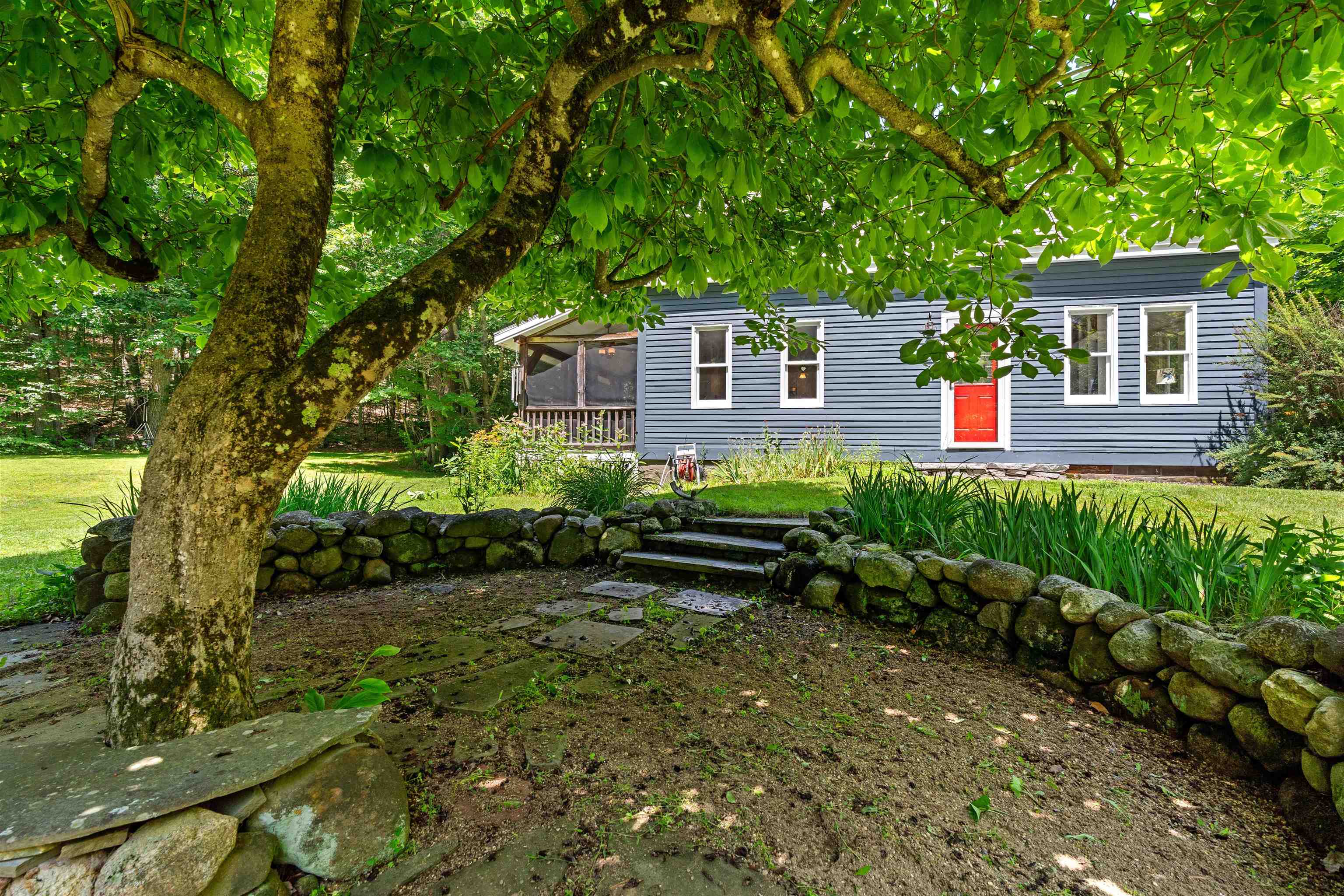 1811 Hopkinton Road