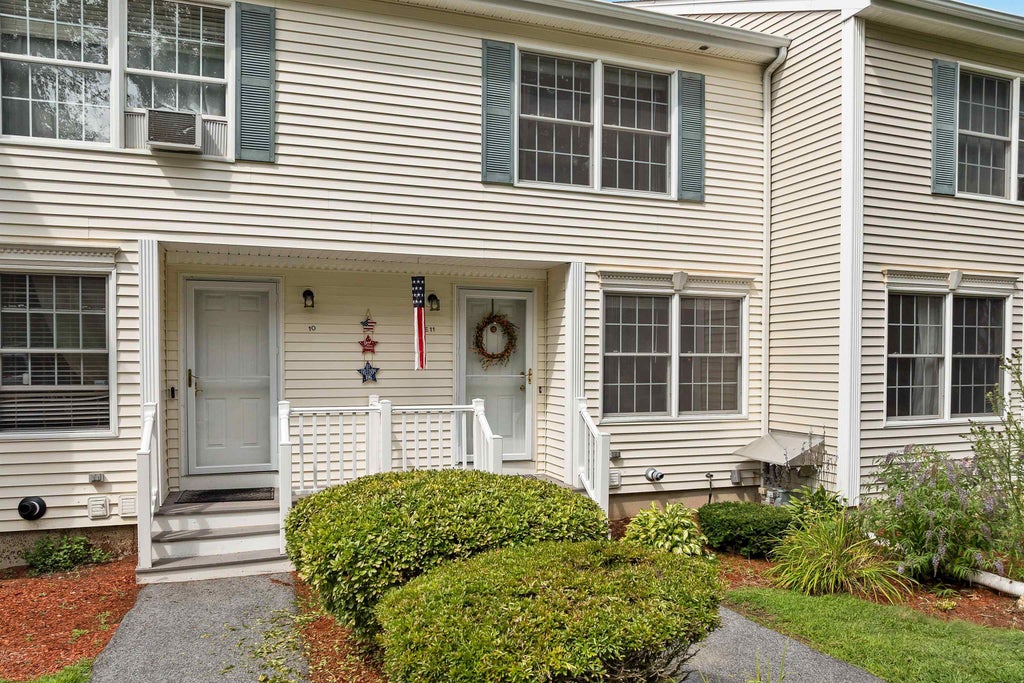 Photo of 6 Pleasant Street #E11, Hooksett, NH 03106 (MLS # 5105922)