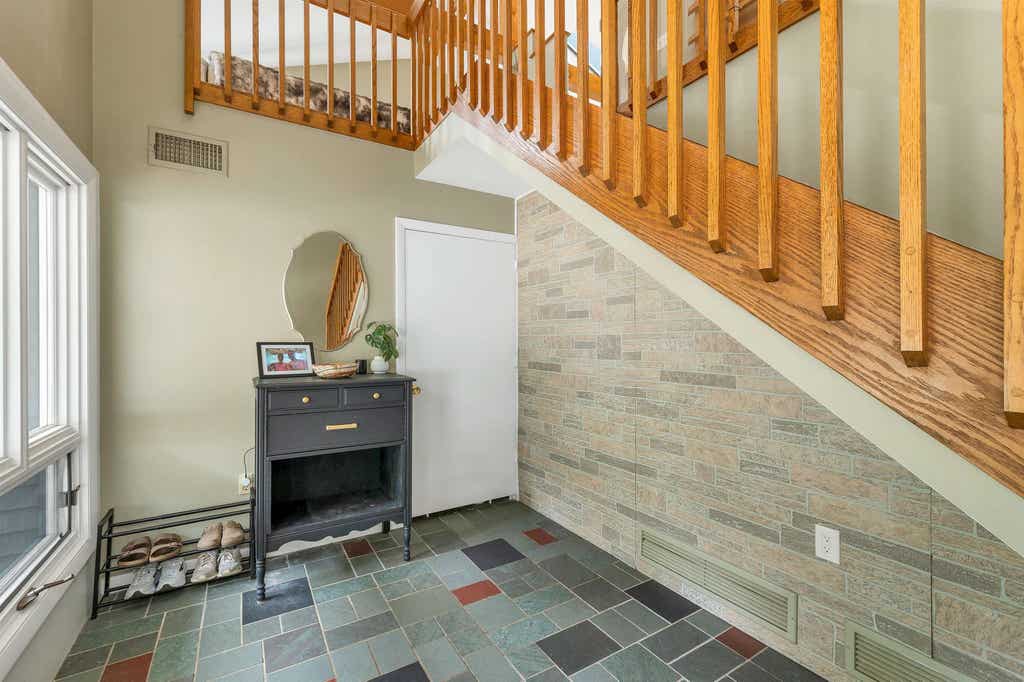 Photo of 78 Warner Hill Road, Derry, NH 03038 (MLS # 5106445)