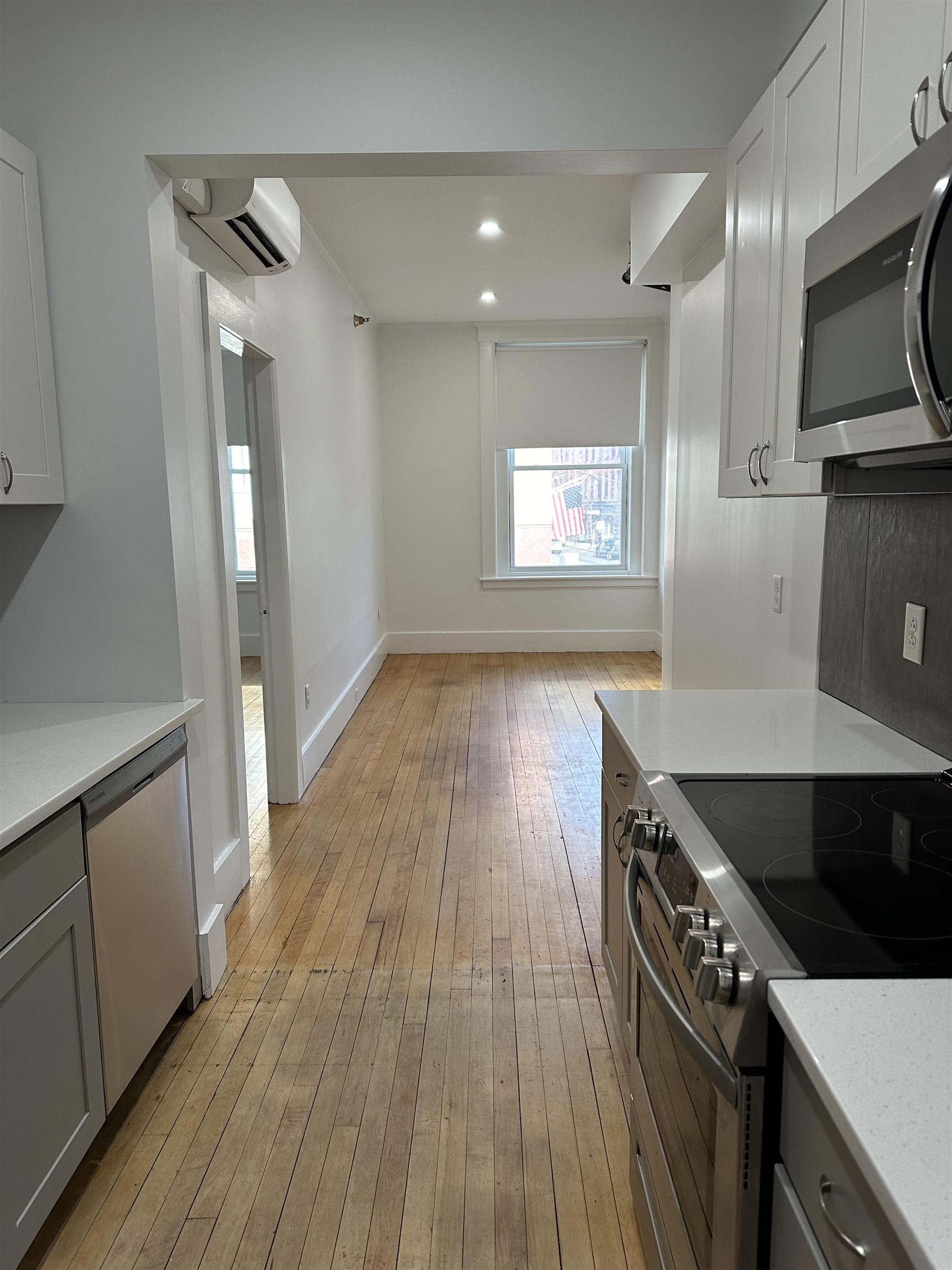 4 Elliot Street 2 - Photo 3