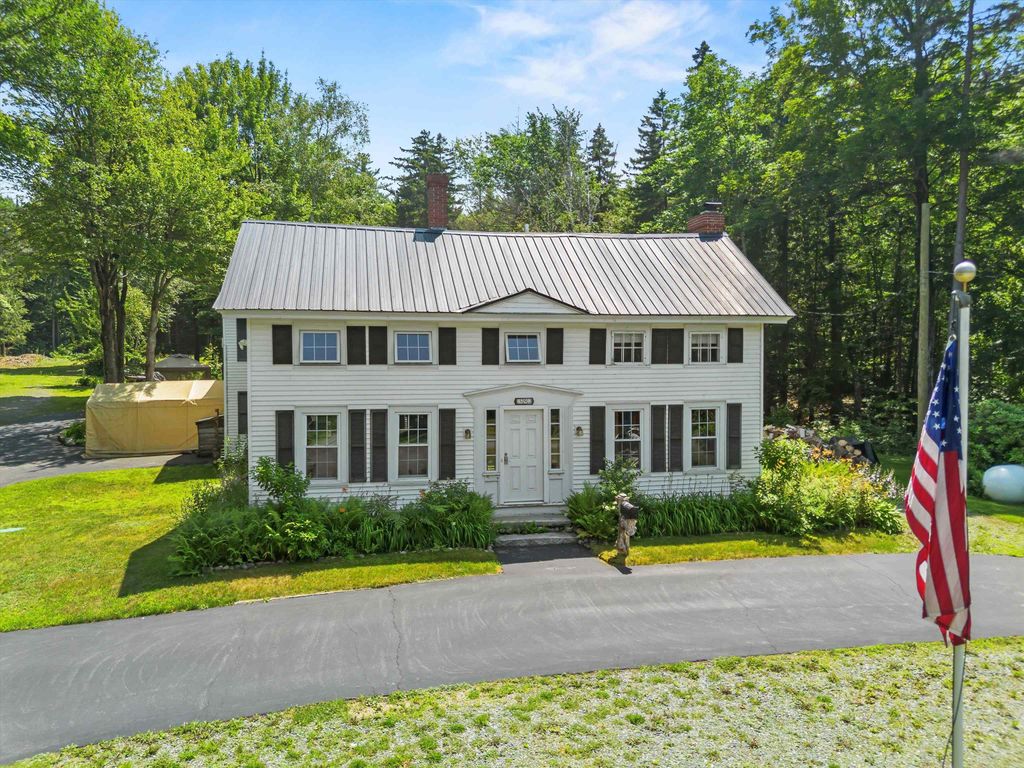 Photo of 592 State Route 2, Shelburne, NH 03581 (MLS # 5052122)