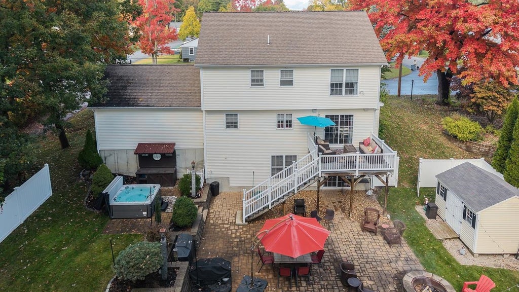 Photo of 15 New Hampshire Avenue, Nashua, NH 03063 (MLS # 5115813)