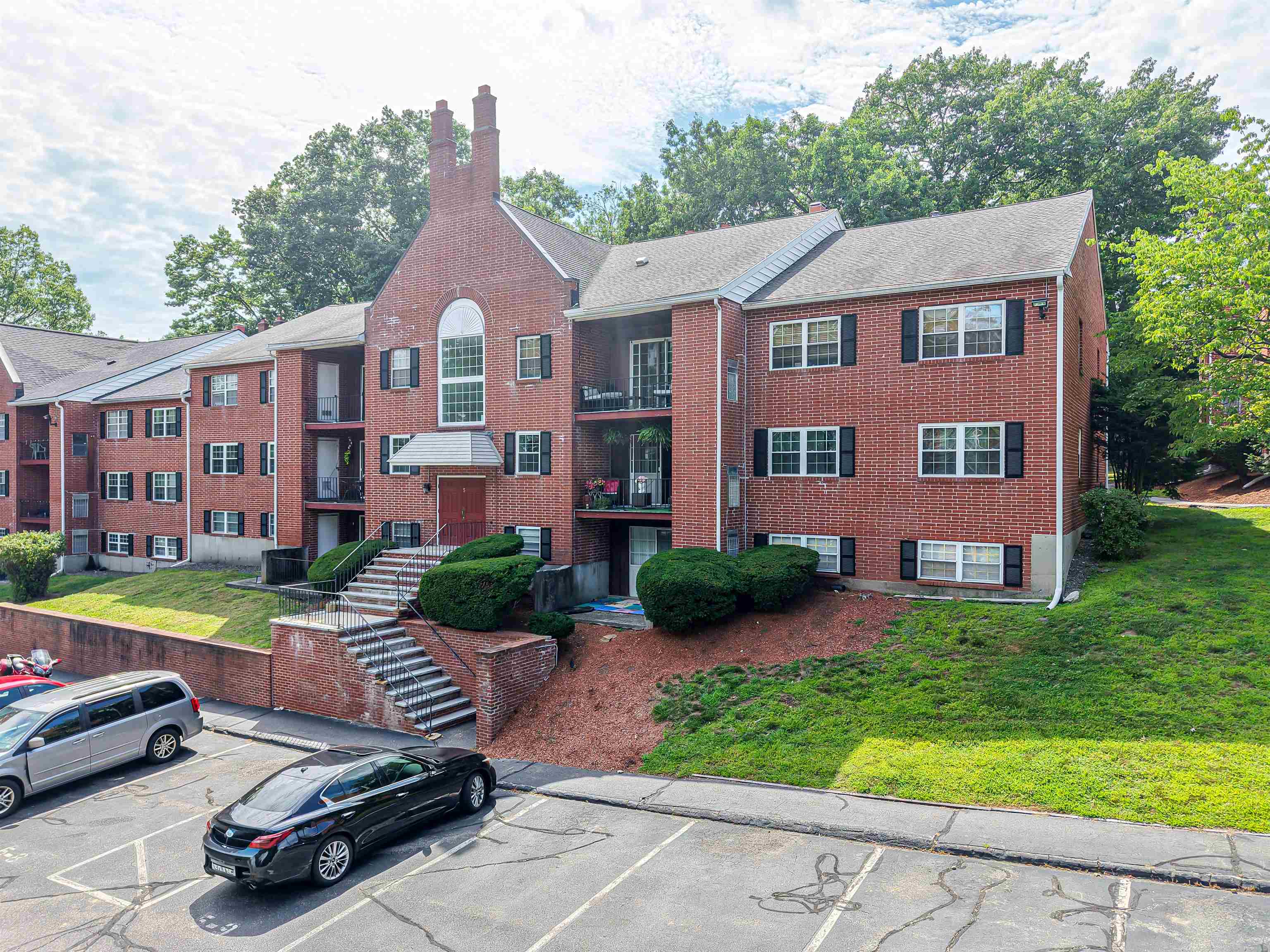 5 Louisburg Square 11