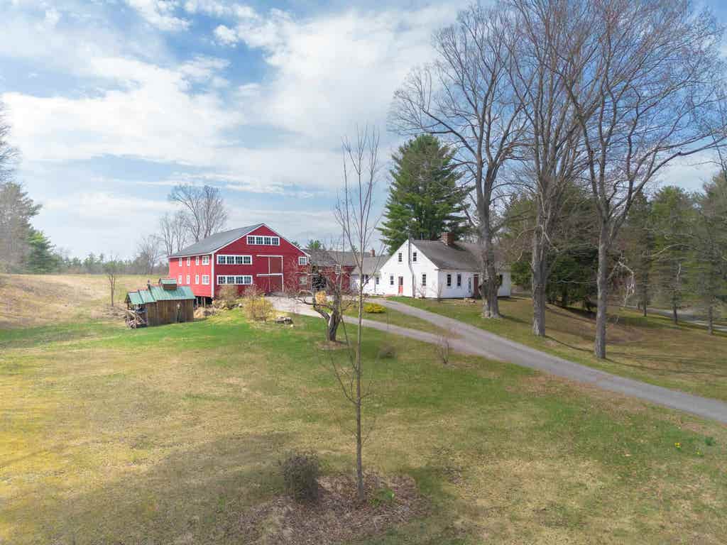 Photo of 154 Southwest Road, Canterbury, NH 03224 (MLS # 5102834)