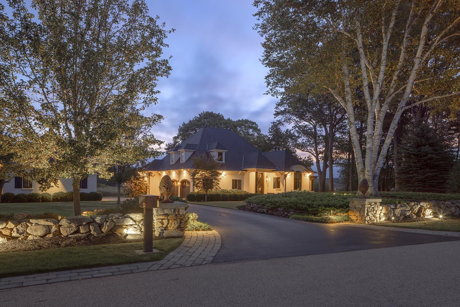 12 Runnymede Drive