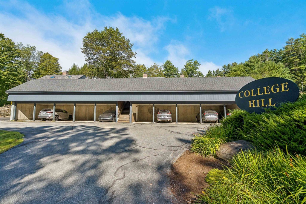 Photo of 6 College Hill Road #6, Hanover, NH 03755 (MLS # 5108282)