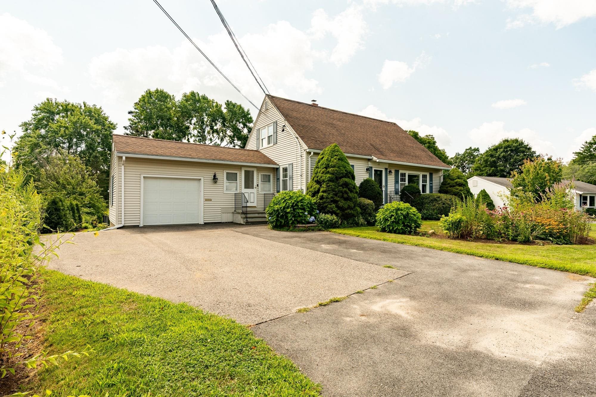 22 Crescent Avenue