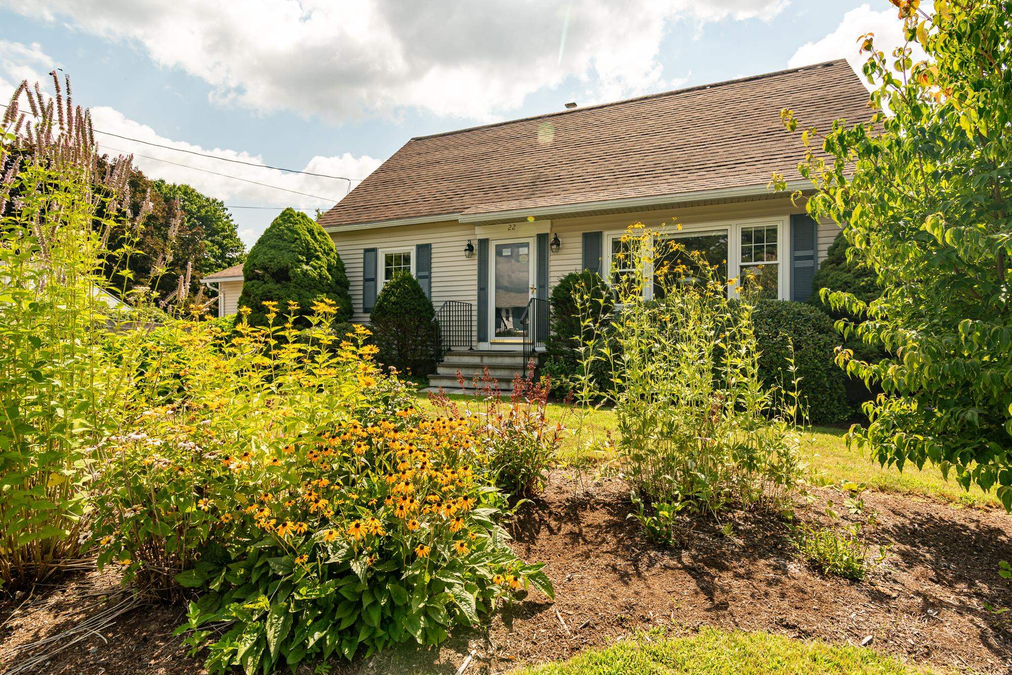 22 Crescent Avenue