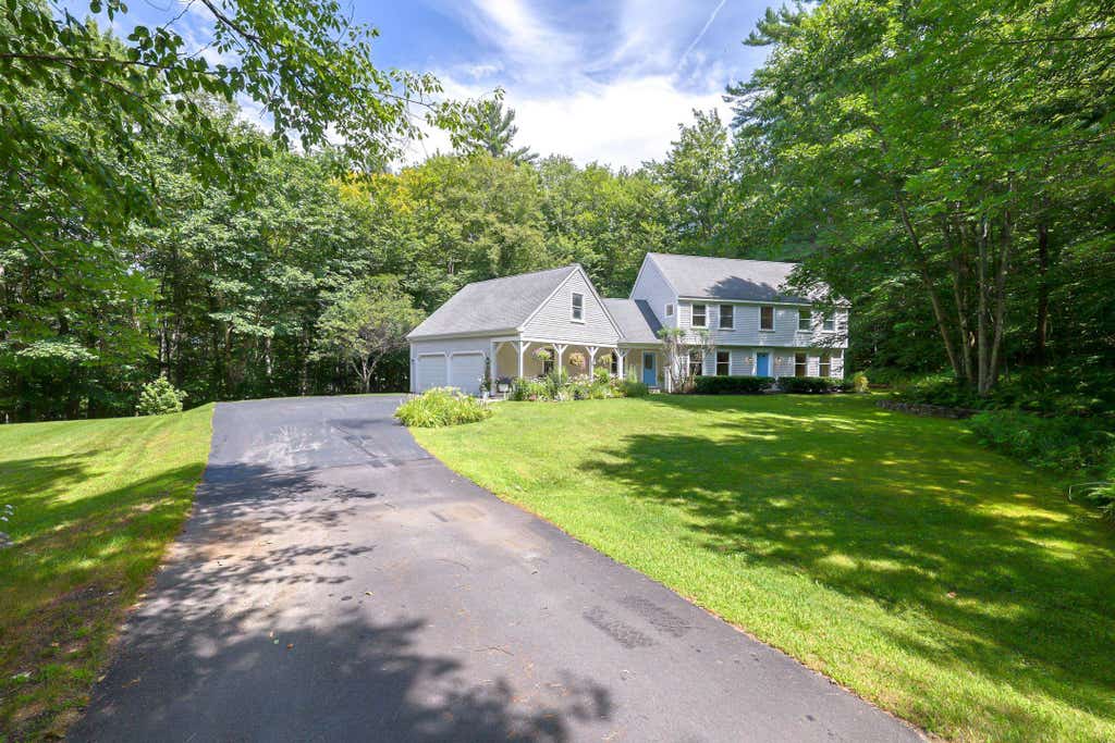 Photo of 14 Mulherrin Farm Road, Hanover, NH 03755 (MLS # 5103812)