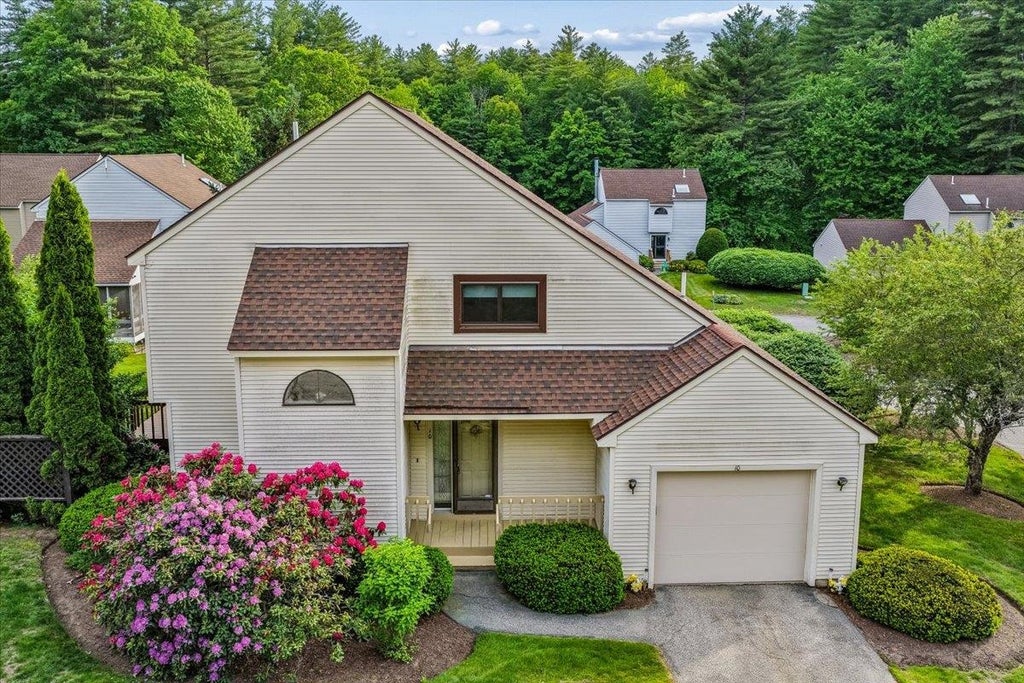 Photo of 10 Cardinal Court #10, Merrimack, NH 03054 (MLS # 5093399)