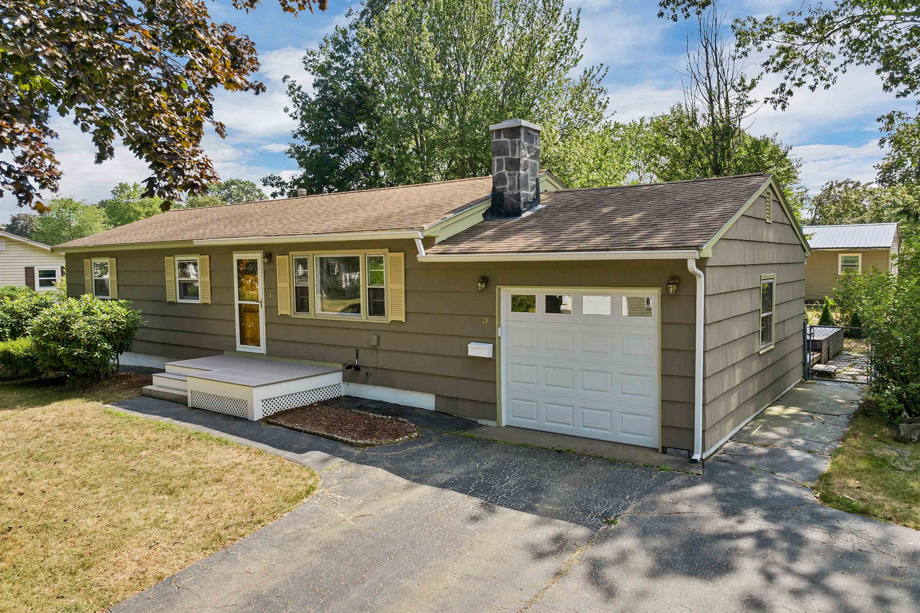 19 Suzanne Drive
