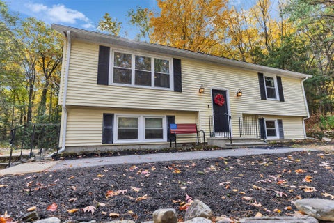 Photo of 40 Heath Street, Newton, NH 03858 (MLS # 5115438)
