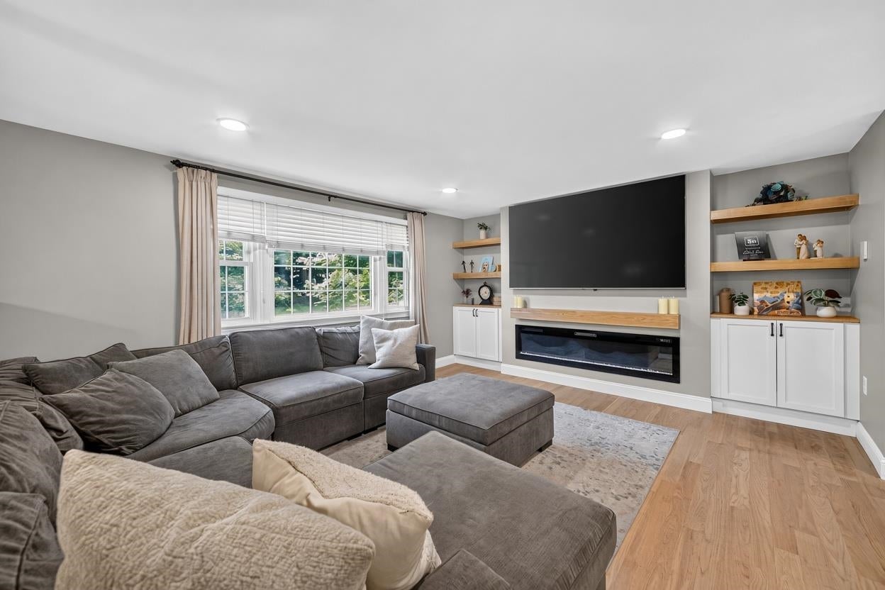 24A Sparhawk Drive