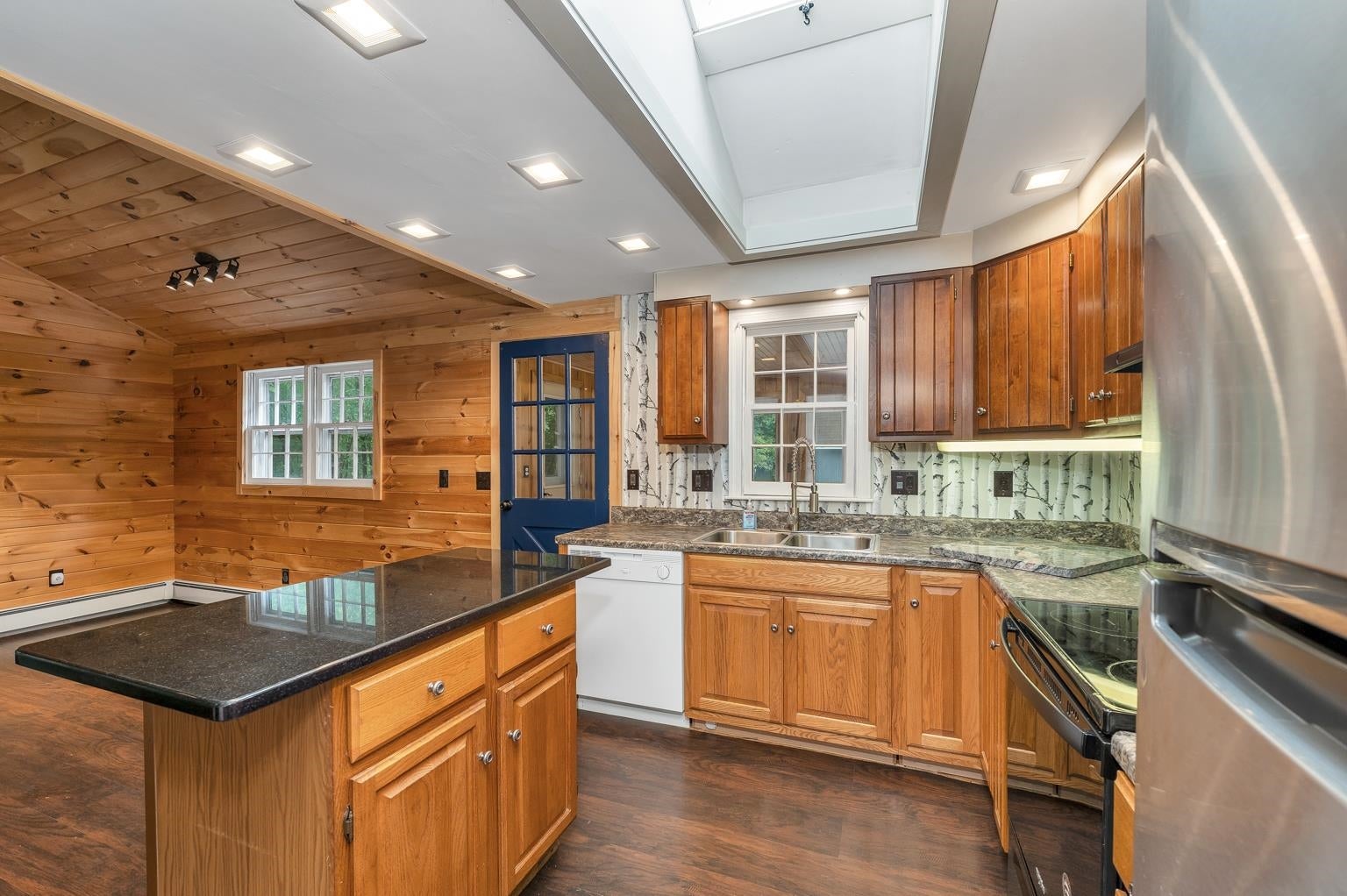 118 Round Pond Road