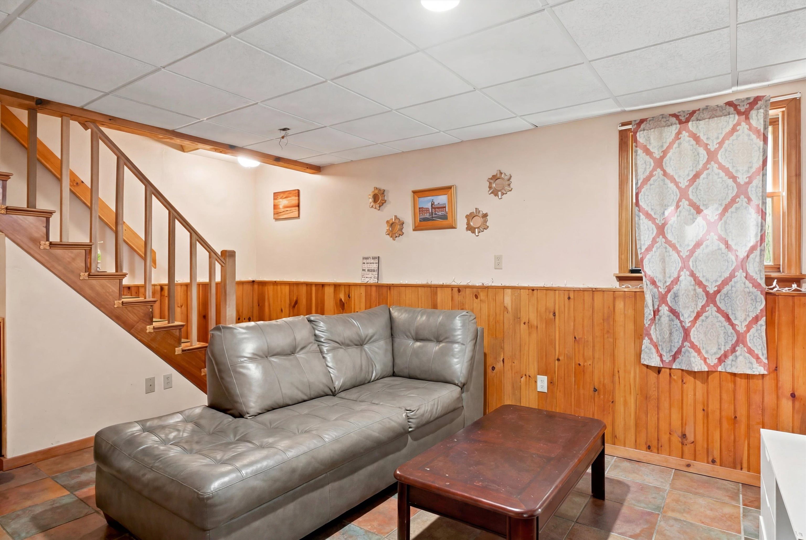 25 Pinewood Loop