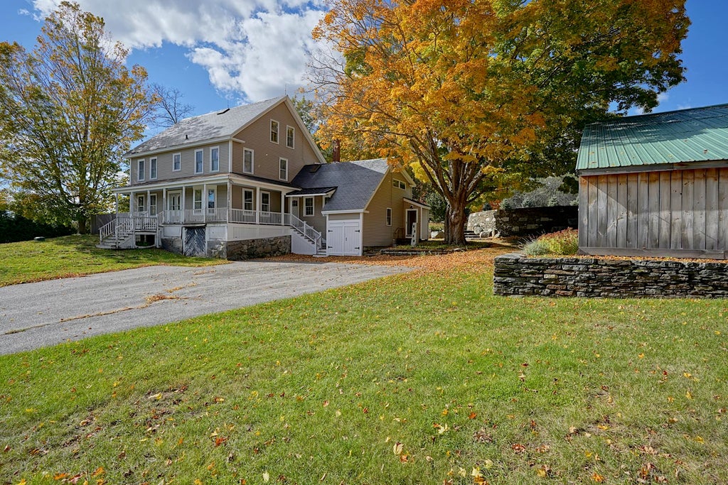 Photo of 163 Winnicutt Road, Stratham, NH 03885 (MLS # 5113848)